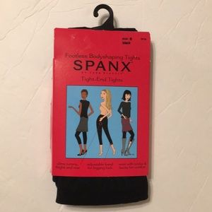 NWOT Spanx Footless Bodyshaping Tights. Size B BLk